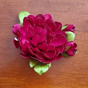 Flower hair clip